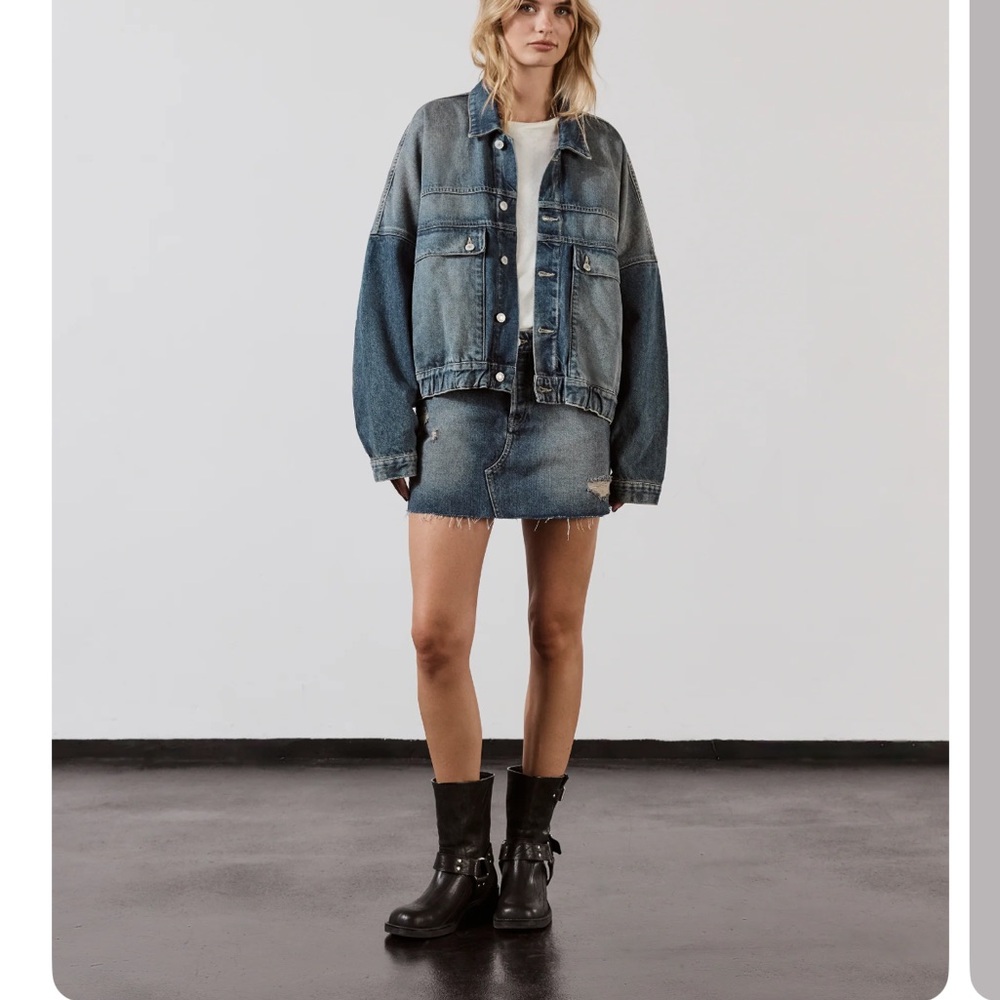 Mikuta The Dark Blue Slit Denim Skirt